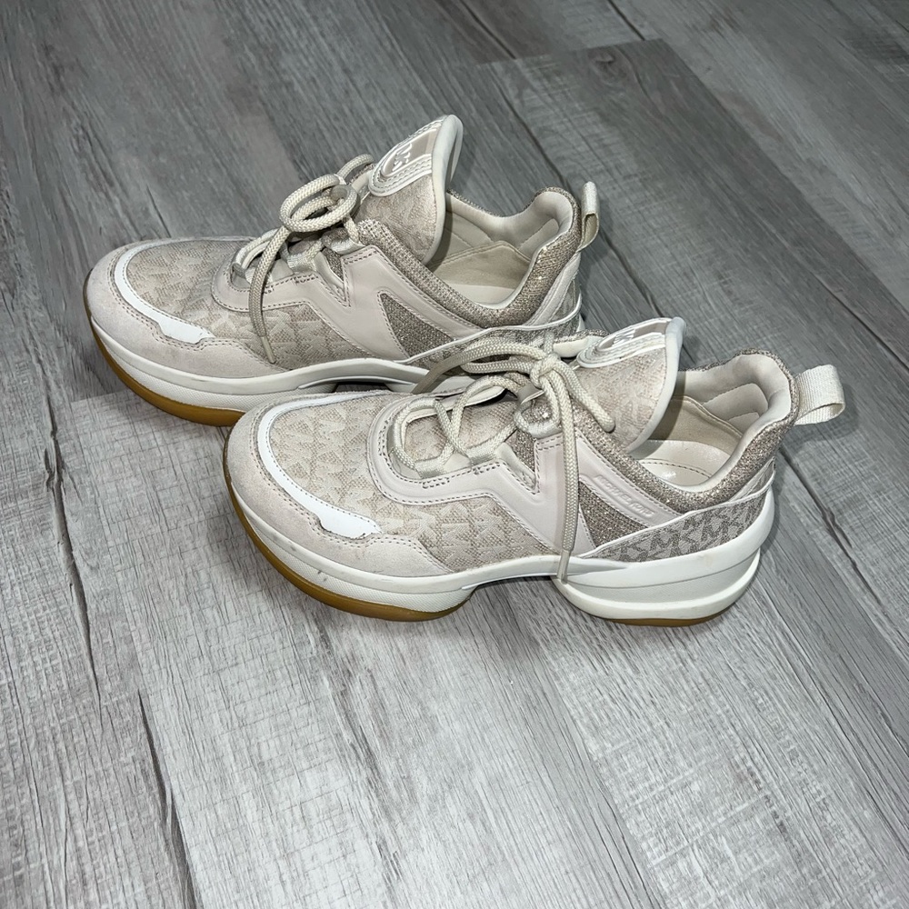 Michael Kors Olympia trainers - Picture 4 of 6